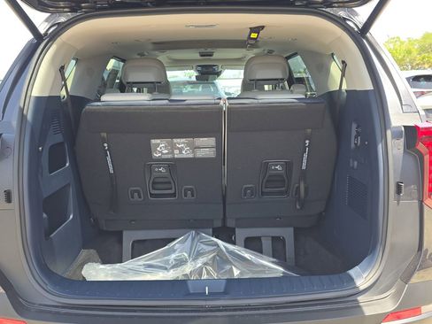 New 2026 Kia Carnival SX Prestige FWD image 10