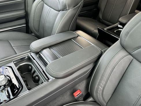 New 2024 Jeep Grand Wagoneer Series II w/ Quick Order Packagew 28T image 28