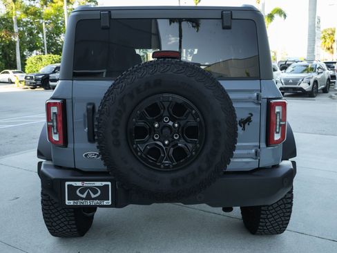 Used 2023 Ford Bronco Wildtrak image 24