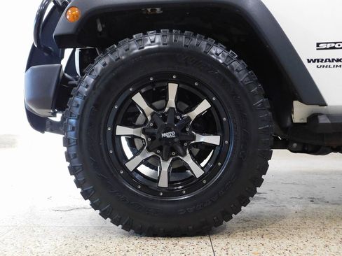 Used 2017 Jeep Wrangler Unlimited Sport w/ Quick Order Package 24S image 28