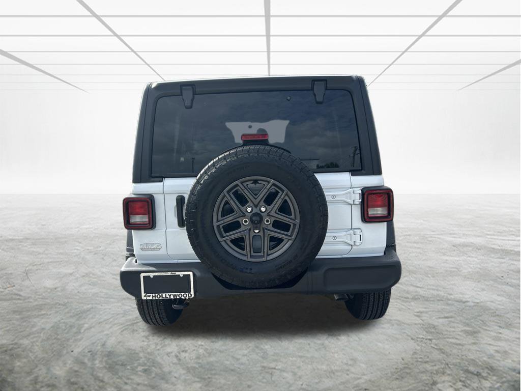 Used 2026 Jeep Wrangler Unlimited Sport AWD/4WD image 5