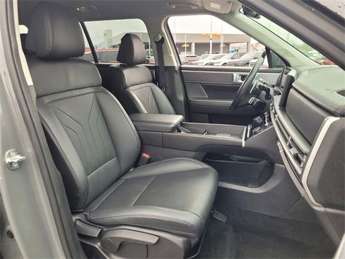 Used 2024 Hyundai Santa Fe SEL image 15