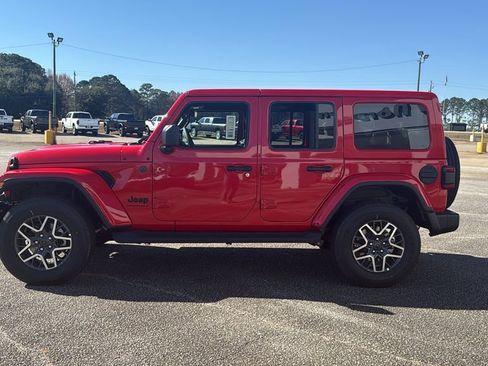 New 2026 Jeep Wrangler Sahara image 5