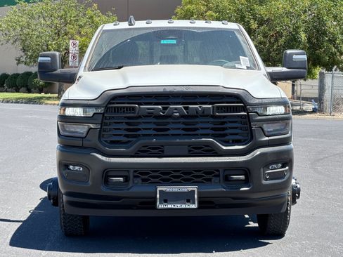 New 2026 RAM 3500 Tradesman AWD/4WD image 8