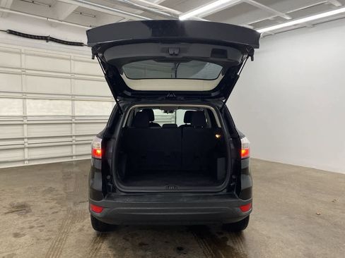 Used 2017 Ford Escape S image 29