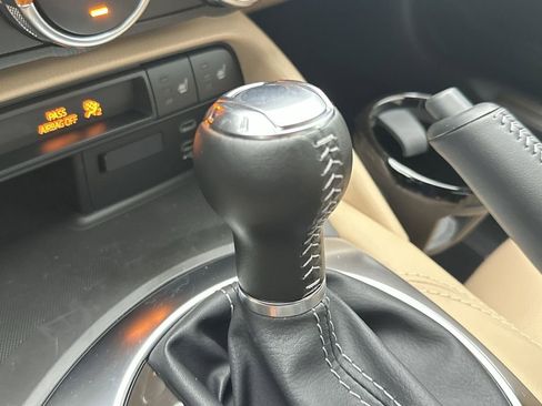 New 2025 MAZDA MX-5 Miata RF Grand Touring image 19