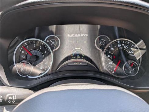 Used 2024 RAM 1500 Tradesman AWD/4WD image 12