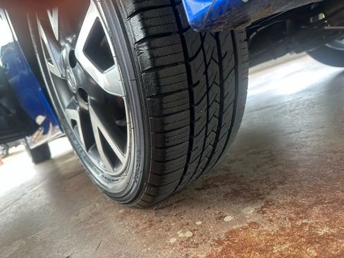 Used 2015 Nissan Versa Note SR image 27