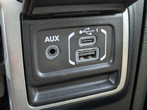 Used 2020 Jeep Wrangler Unlimited Sport AWD/4WD image 22