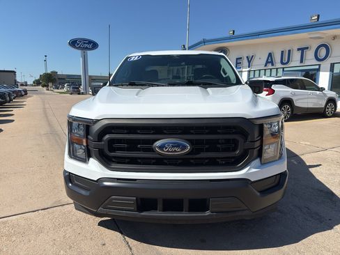 Used 2023 Ford F150 XL RWD image 2