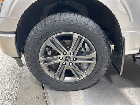 Certified 2021 Ford F150 XLT w/ Equipment Group 302A High image 31