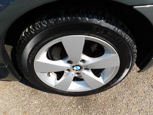 Used 2007 BMW 525xi Sedan image 5