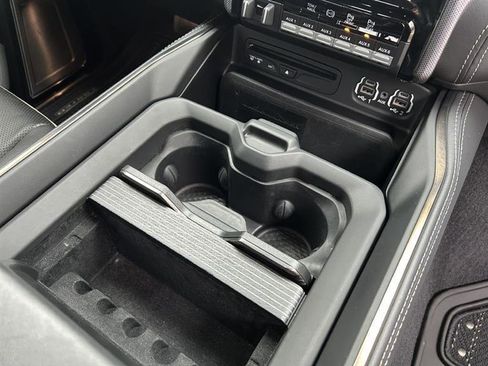 Used 2019 RAM 2500 Limited image 29