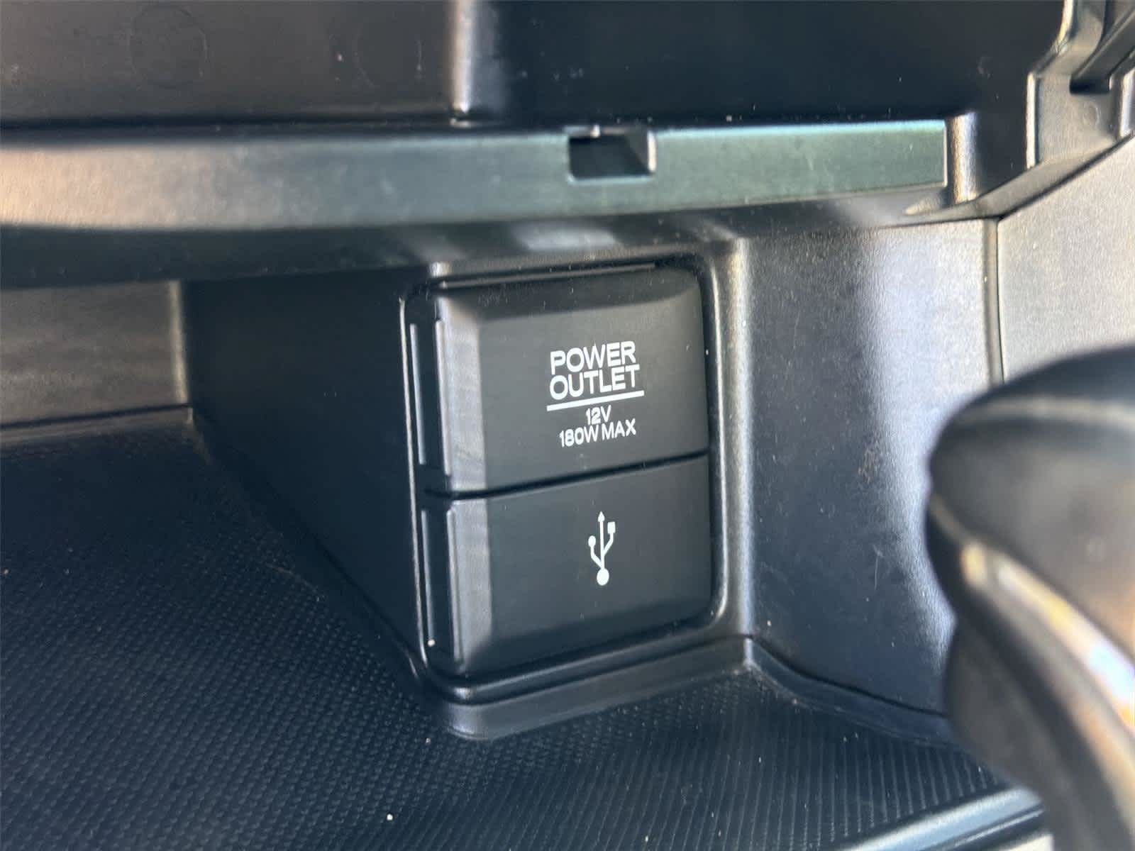 Used 2014 Honda Accord Sport image 35