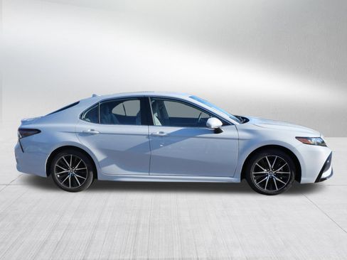 Certified 2024 Toyota Camry SE FWD image 9