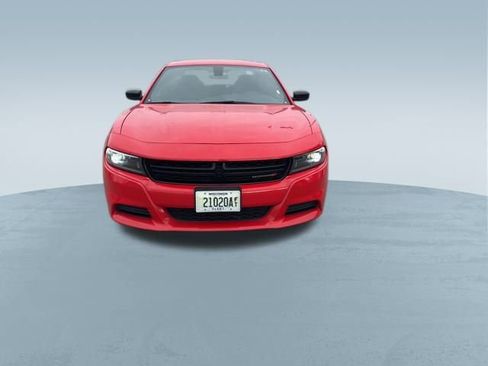 Used 2023 Dodge Charger SXT image 2
