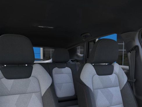 New 2025 Chevrolet Trax RS image 24