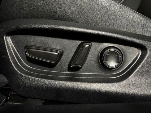 Certified 2025 Toyota Camry SE image 14