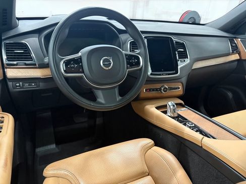 Used 2018 Volvo XC90 T8 Inscription w/ Convenience Package AWD/4WD image 17