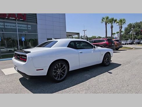 Used 2023 Dodge Challenger R/T Scat Pack w/ Plus Package RWD image 33