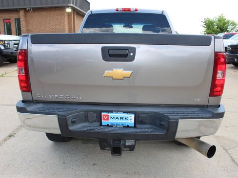 Used 2013 Chevrolet Silverado 2500 LT w/ Custom Sport Truck Package AWD/4WD image 7