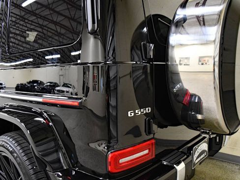 Used 2023 Mercedes-Benz G 550 image 32