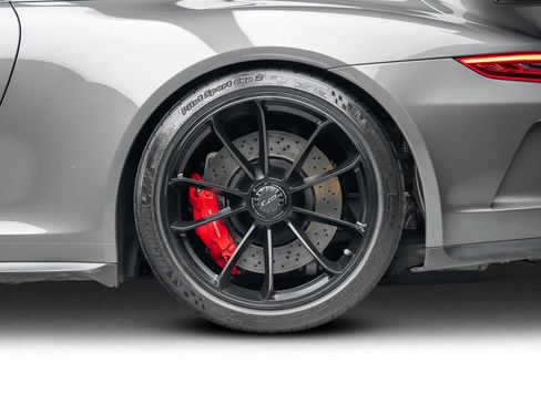 Used 2018 Porsche 911 GT3 RWD image 23