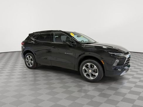 Certified 2024 Chevrolet Blazer LT w/ Convenience Package image 13