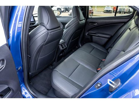 Used 2023 Lexus UX 250h F Sport image 14
