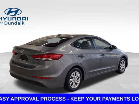 Used 2018 Hyundai Elantra SE w/ SE Connectivity Package 04 image 5