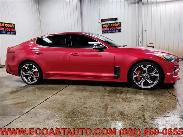Used 2018 Kia Stinger GT2 RWD image 2