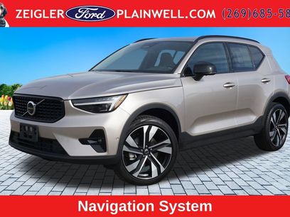 Used 2024 Volvo XC40 B5 Plus w/ Protection Package Premier