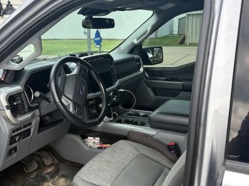 Used 2021 Ford F150 XLT w/ Equipment Group 302A High AWD/4WD image 5