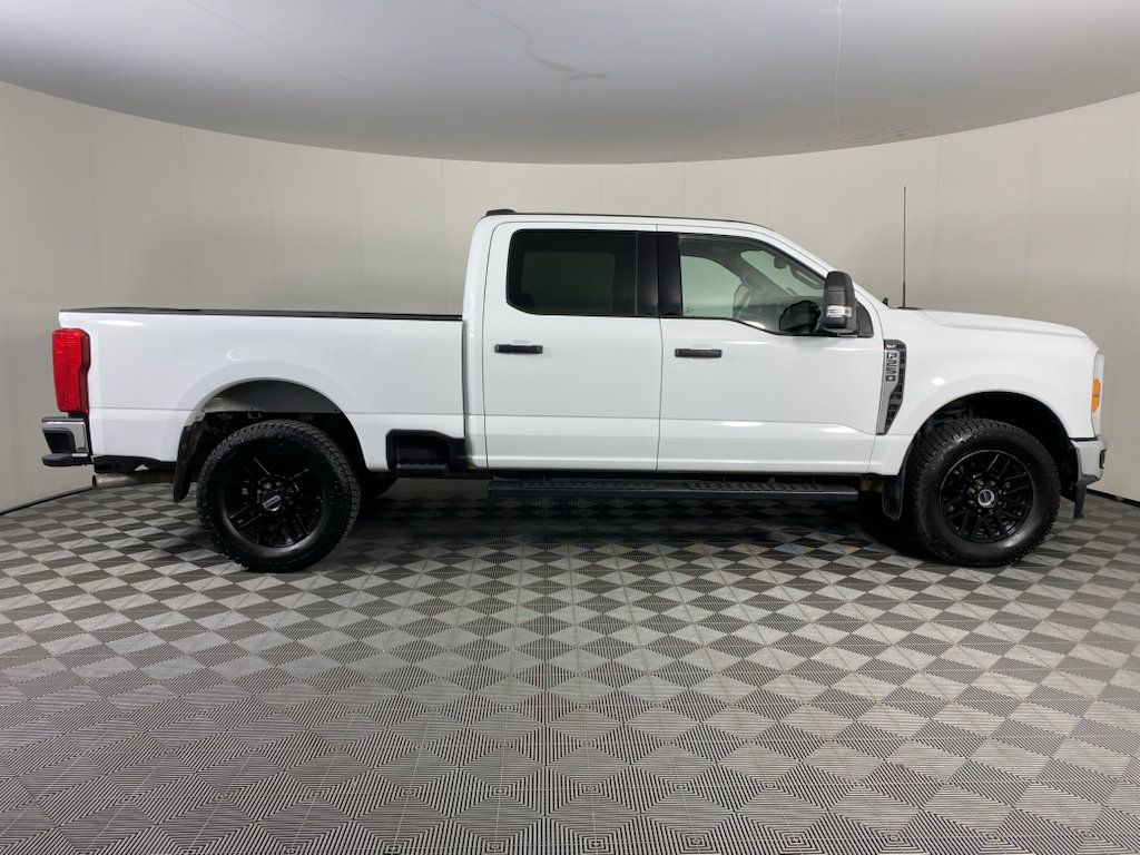 Used 2023 Ford F250 XLT AWD/4WD image 12