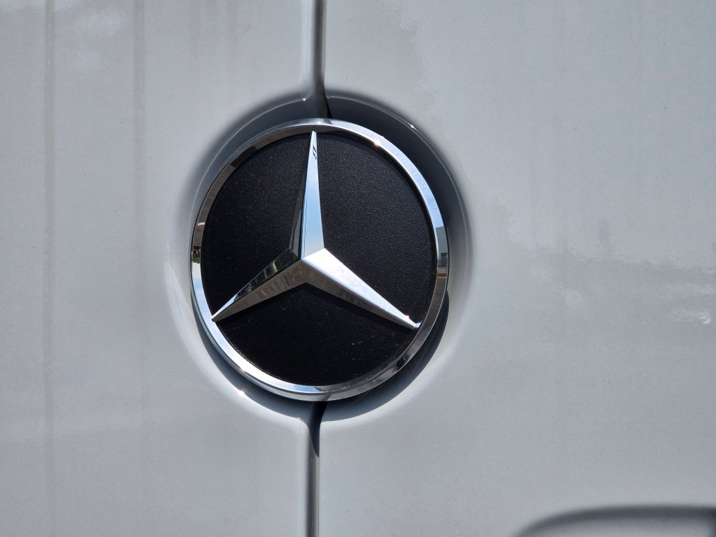 New 2026 Mercedes-Benz Sprinter 2500 image 12