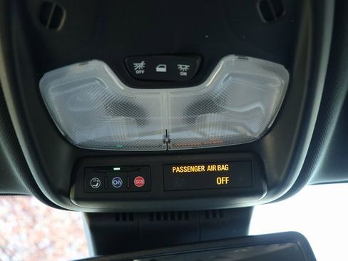 Used 2023 Chevrolet Colorado LT w/ LT Convenience Package II image 25