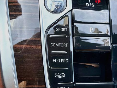 New 2027 BMW X7 xDrive40i w/ Executive Package AWD/4WD image 32