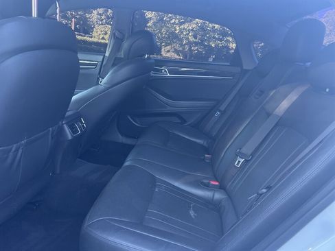 Used 2016 Hyundai Genesis 3.8 AWD/4WD image 12