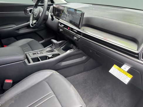 New 2025 Kia Sorento S w/ Panoramic Sunroof Package image 39