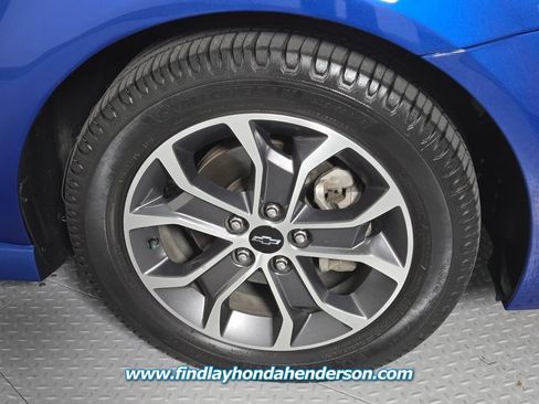 Used 2020 Chevrolet Sonic LT w/ Convenience Package FWD image 12