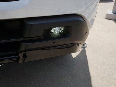 New 2025 Nissan Armada PRO-4X w/ Pro-4X Premium Package image 9