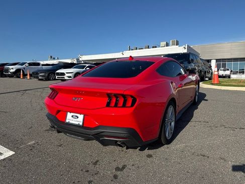 Used 2026 Ford Mustang GT Premium RWD image 2