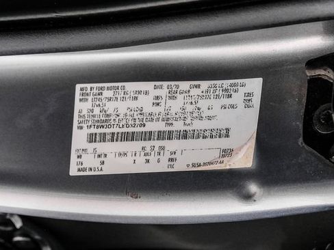 Used 2020 Ford F350 Lariat w/ Lariat Value Package AWD/4WD image 60
