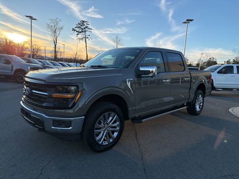 New 2025 Ford F150 XLT w/ Equipment Group 303A High image 8