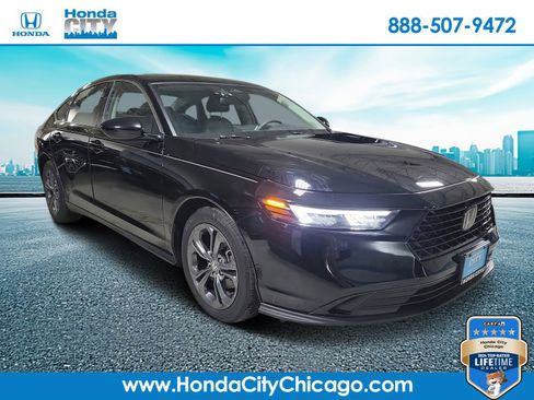 Used 2023 Honda Accord EX image 1