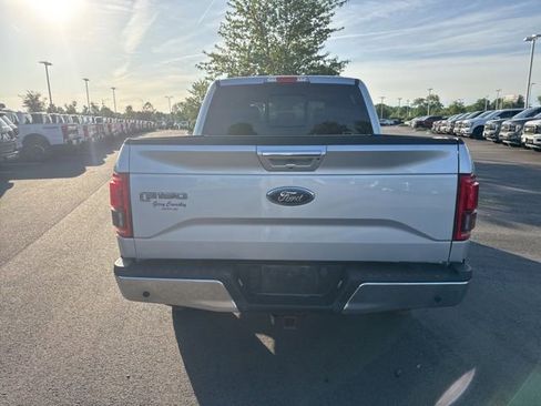 Used 2017 Ford F150 Lariat w/ Equipment Group 502A Luxury AWD/4WD image 5