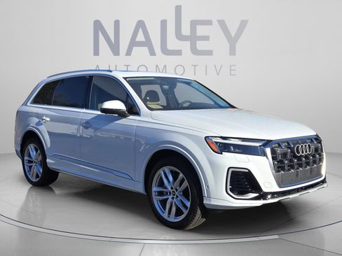 New 2025 Audi Q7 3.0T Premium Plus AWD/4WD image 8