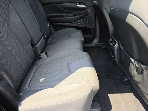 Used 2023 Hyundai Santa Fe SE FWD image 12