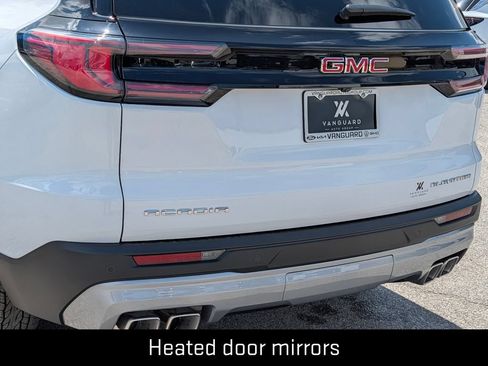 New 2026 GMC Acadia Elevation w/ Elevation Premium Package FWD image 6