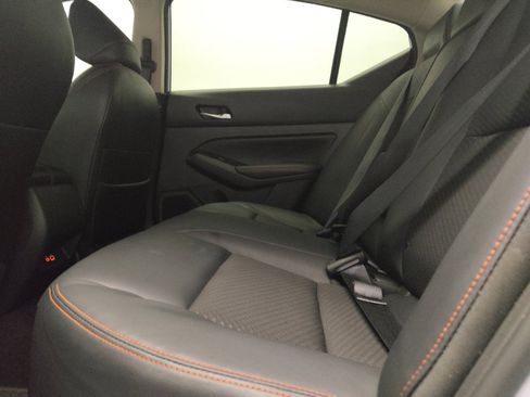 Used 2023 Nissan Altima 2.5 SR FWD image 18
